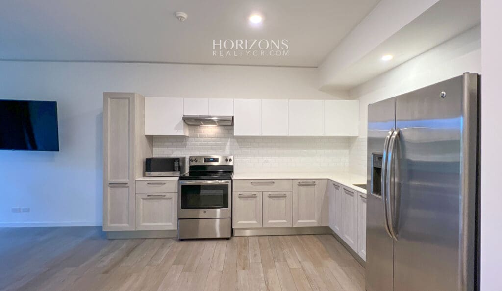 SE ALQUILA APARTAMENTO EN NUEVE-84 CON 2 HABITACIONES LÍNEA BLANCA Y VISTA AL BOSQUE NJA1019