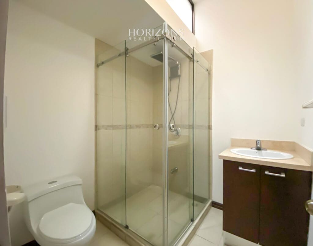 Casa en Venta Condominio Hacienda Sacramento nja1022