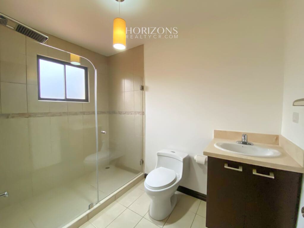 Casa en Venta Condominio Hacienda Sacramento nja1022
