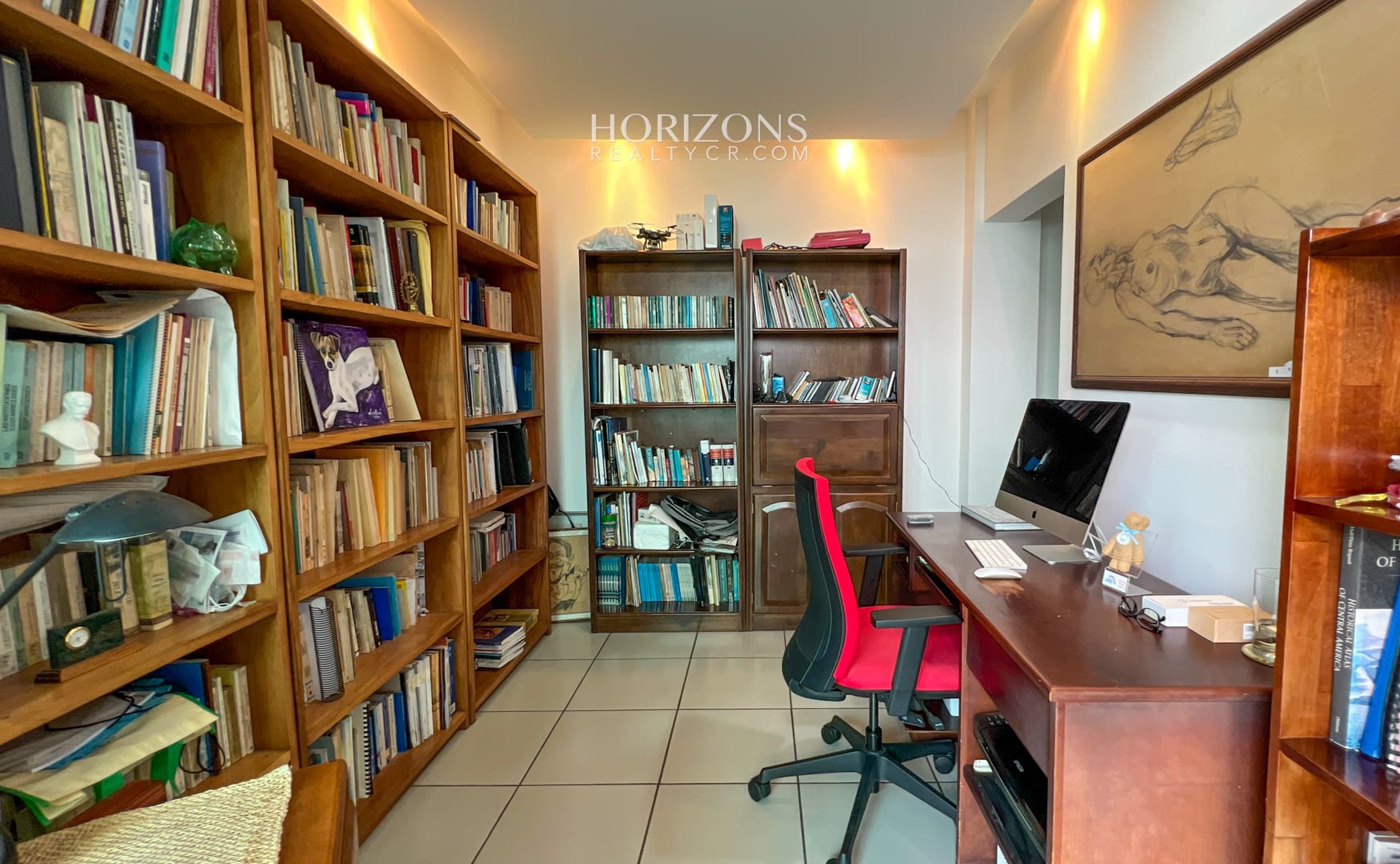 Casa Contemporánea en Guayabos Curridabat 3 Habitaciones 4 Parqueos njr39