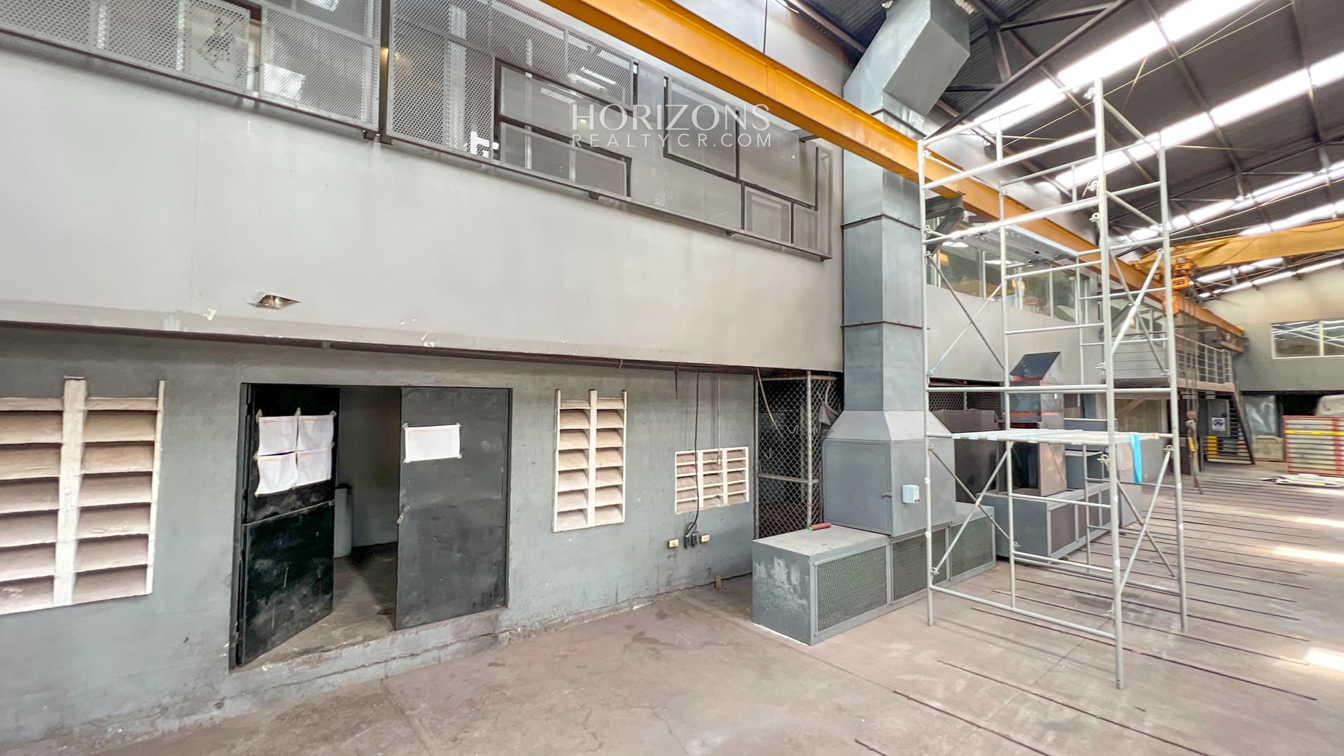 Se Vende o se alquila Nave Industrial 1,250 m2 en Curridabat San José Ofibodega hcr09
