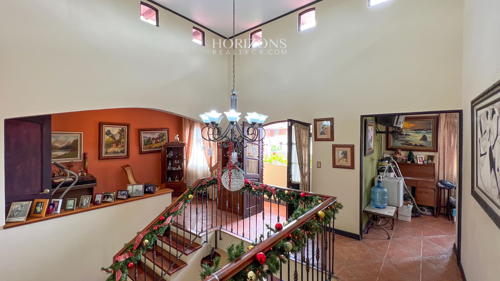 VENTA DE CASA EN RESIDENCIAL CURRIDABAT AMPLIA AREA VERDE NJA1026
