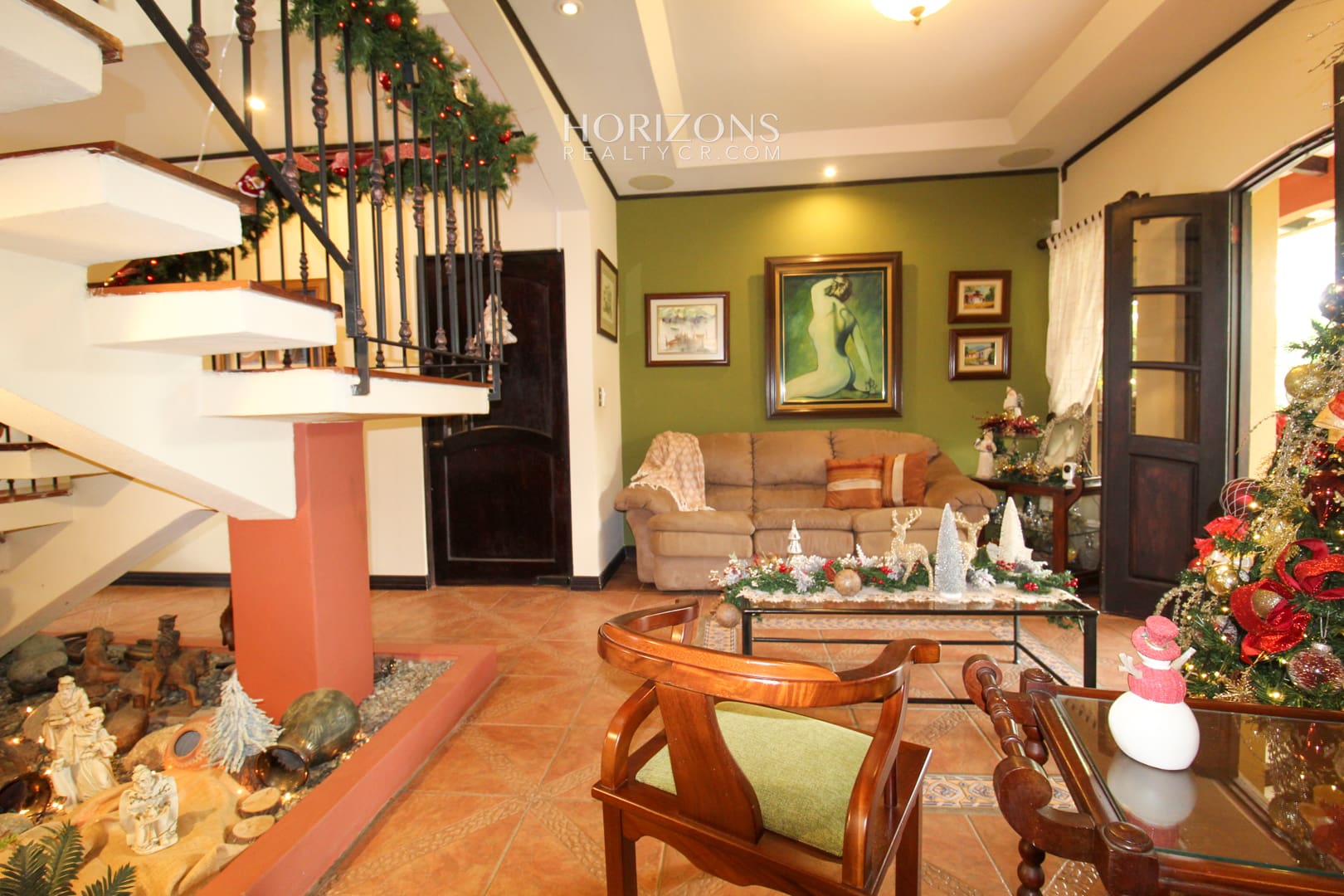 VENTA DE CASA EN RESIDENCIAL CURRIDABAT AMPLIA AREA VERDE NJA1026