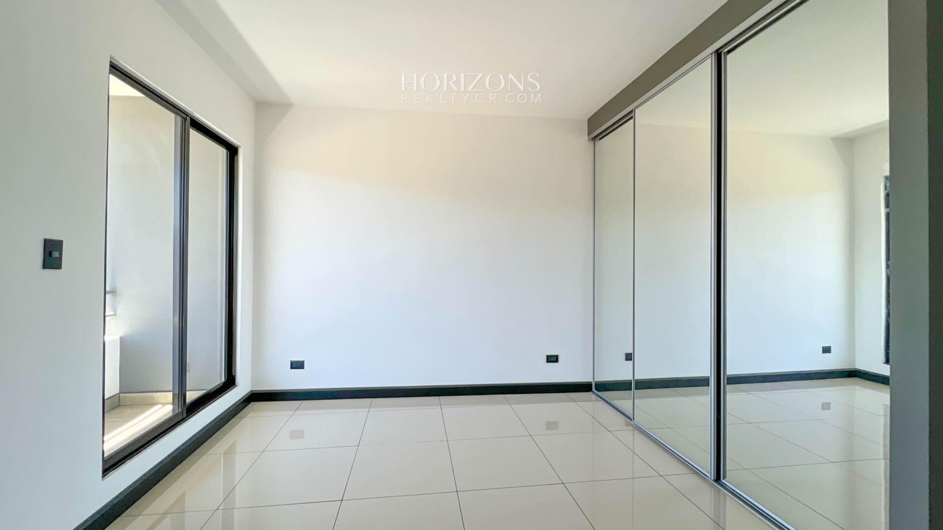 Se Vende Casa en Condominio Nueva en Tres Rios NJA1027