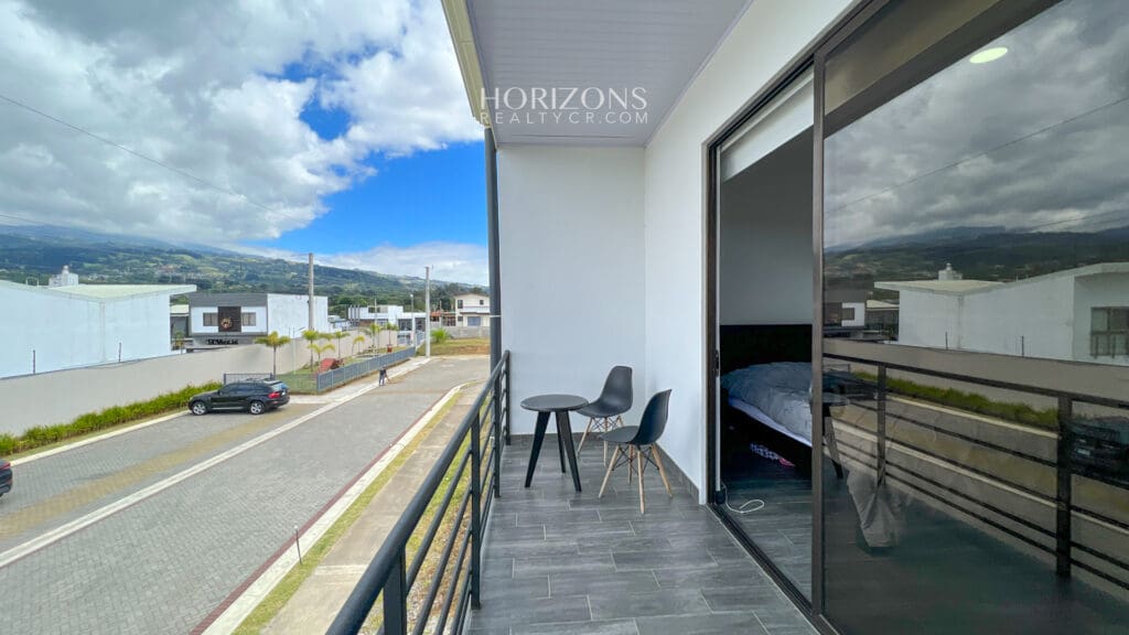 Se Vende Para Inversión Casa en Distrito San Juan  Con Inquilino  nja1041