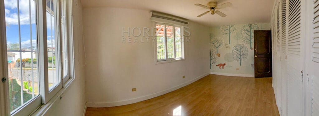 SE ALQUILA CASA CON PATIO EN SAN PEDRO 3 HABITACIONES + ESTUDIO noj911