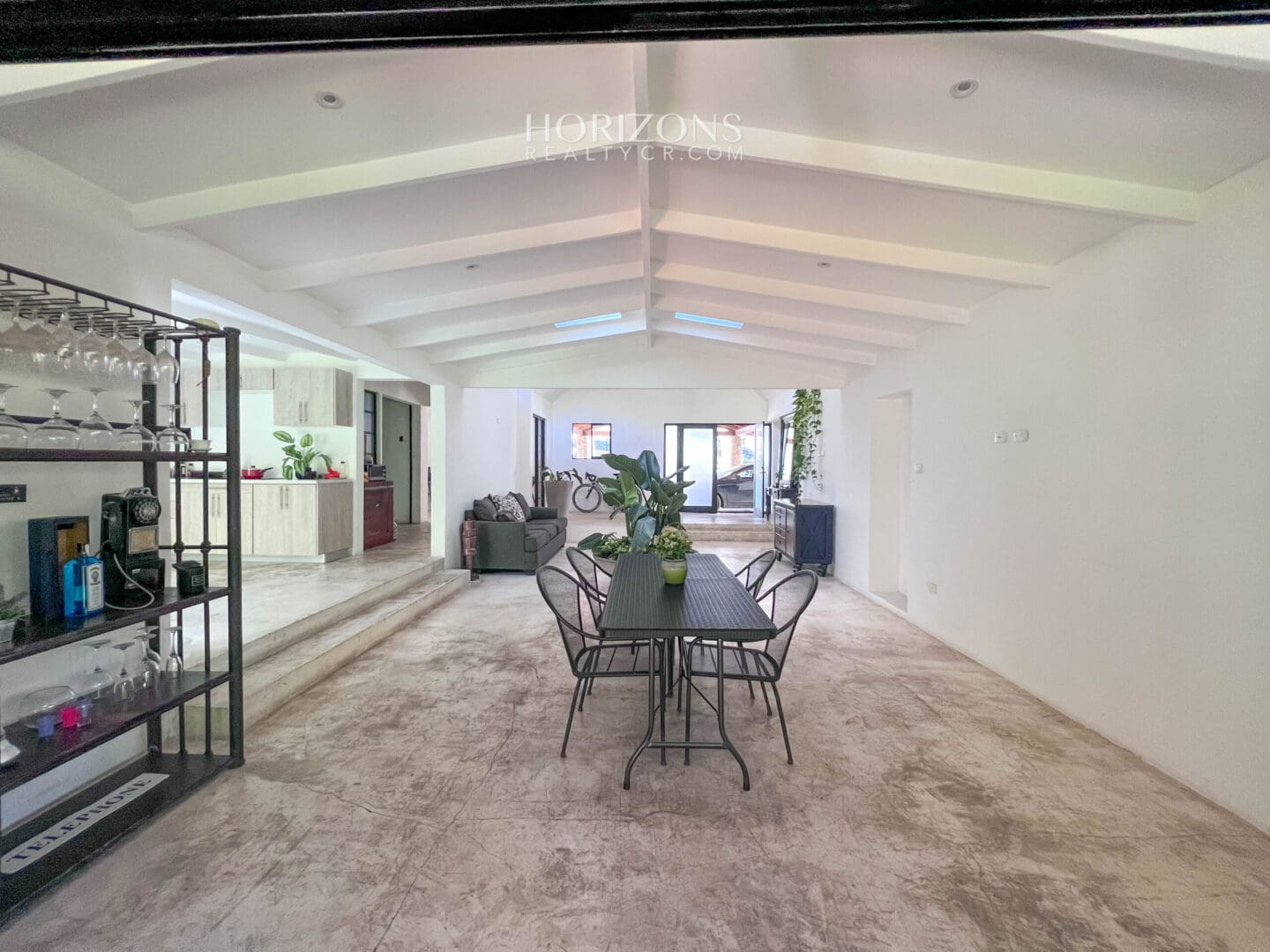 Venta Casa en Los Laurales Escazu 1 Nivel Residencial nja1045