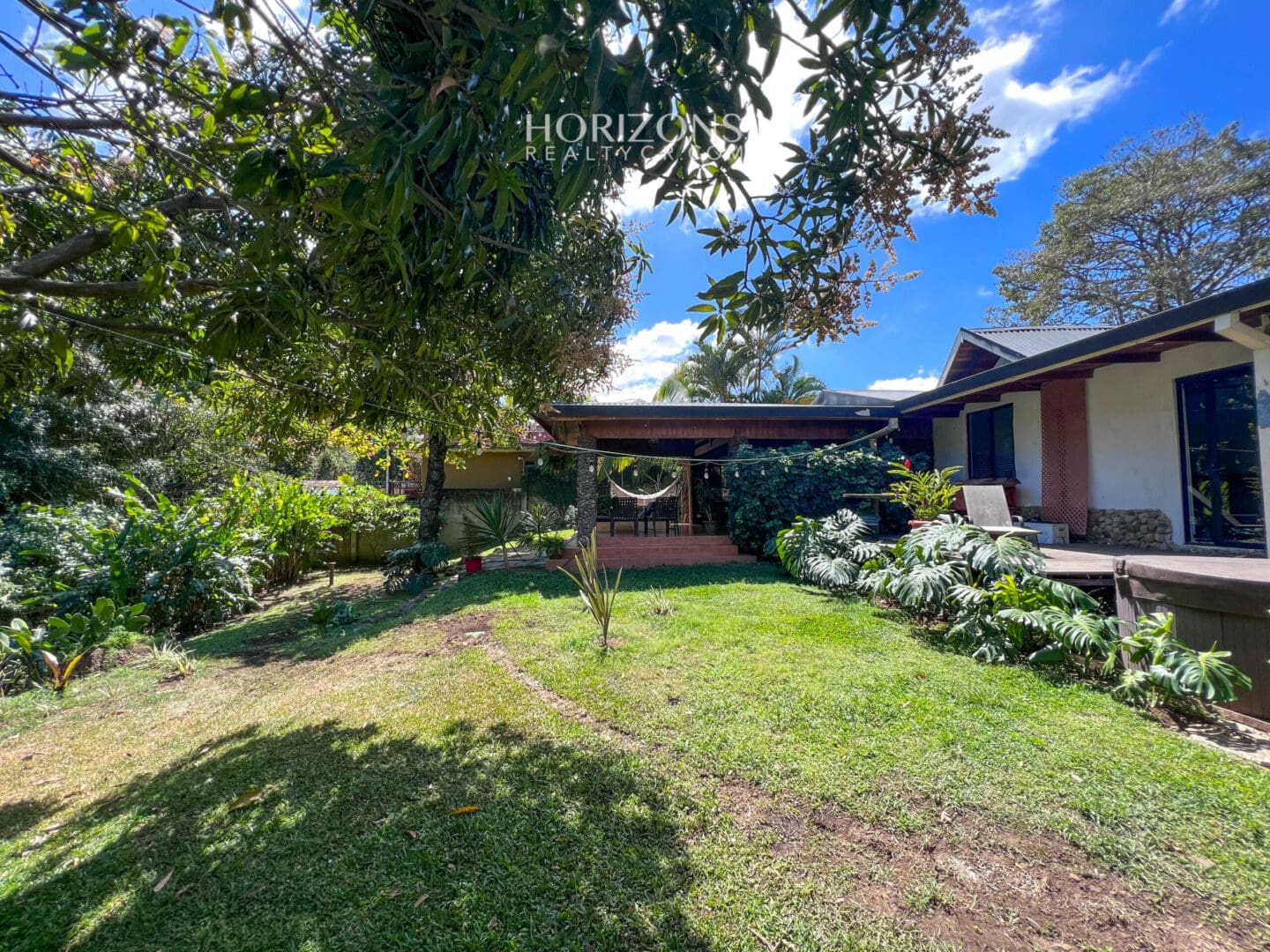 Venta Casa en Los Laurales Escazu 1 Nivel Residencial nja1045