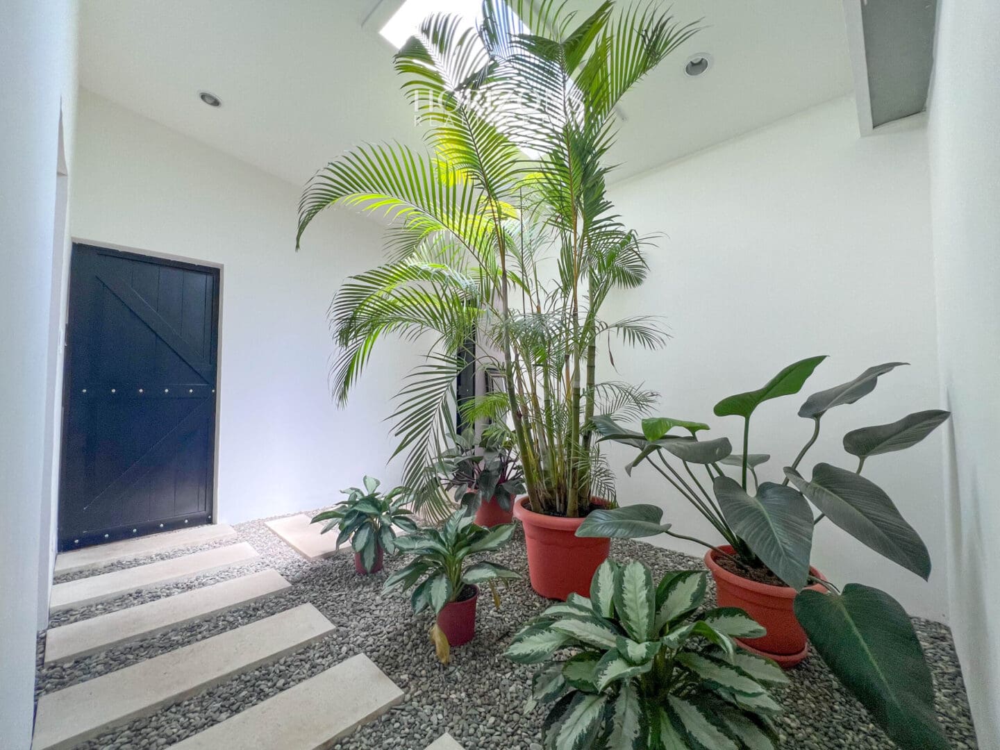 Venta Casa en Los Laurales Escazu 1 Nivel Residencial nja1045