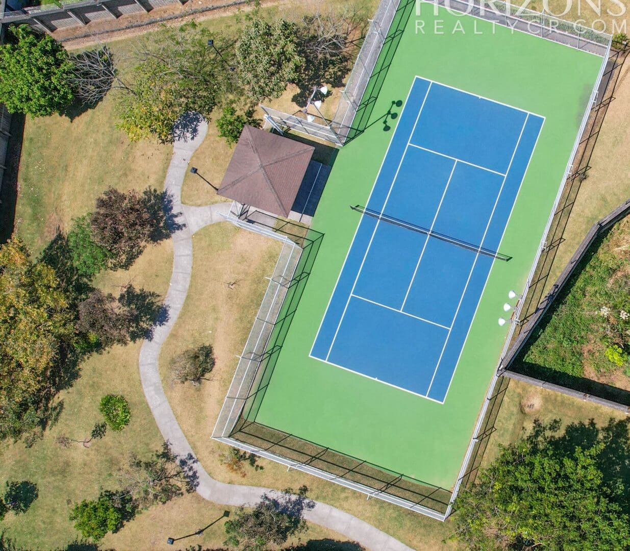 Lote con vistas al valle central en Bosques de Altamonte Curridabat nja1067