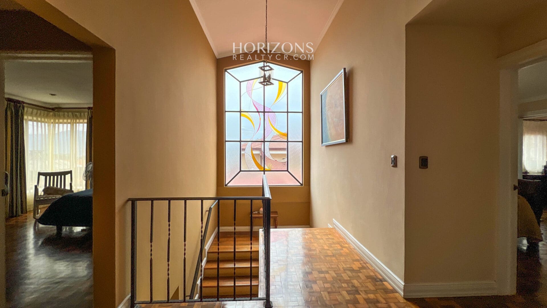 VENTA DE AMPLIA Y COMODA CASA EN CURRIDABAT DENTRO DE RESIDENCIAL  NJA1068