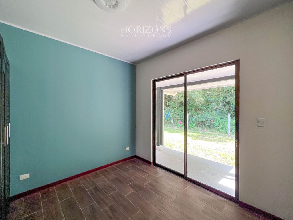 Hermosa Propiedad Con Moderna Casa en Horquetas de Sarapiquí nja1077