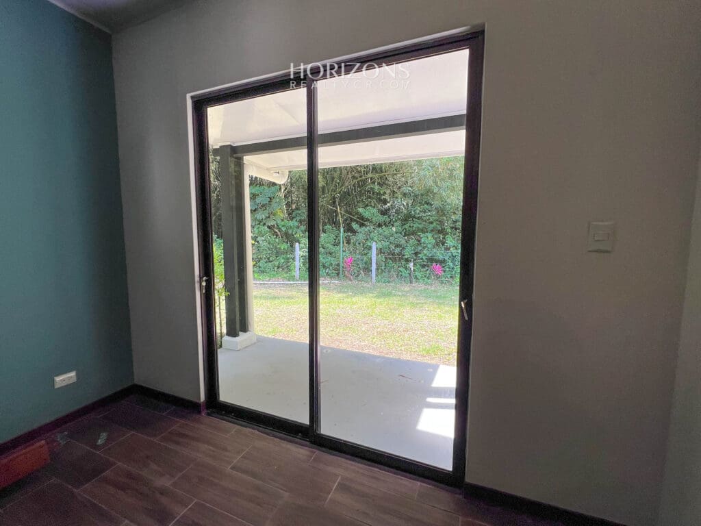 Hermosa Propiedad Con Moderna Casa en Horquetas de Sarapiquí nja1077