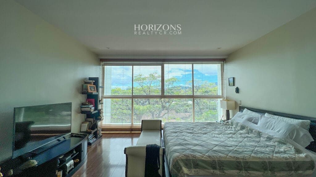 Escazú! Viva Rodeado de Belleza y exclusividad en este amplio Apartamento en Venta  nja1078