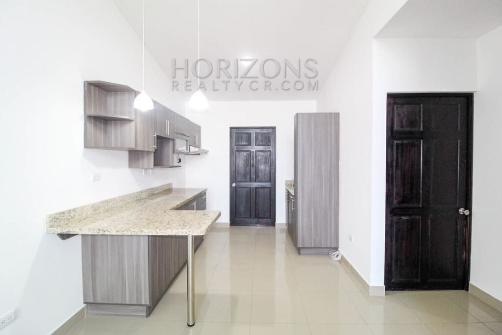 SE ALQUILA APARTAMENTO EN SAN RAFAEL DE MONTES DE OCA 2 HABITACIONES noj930