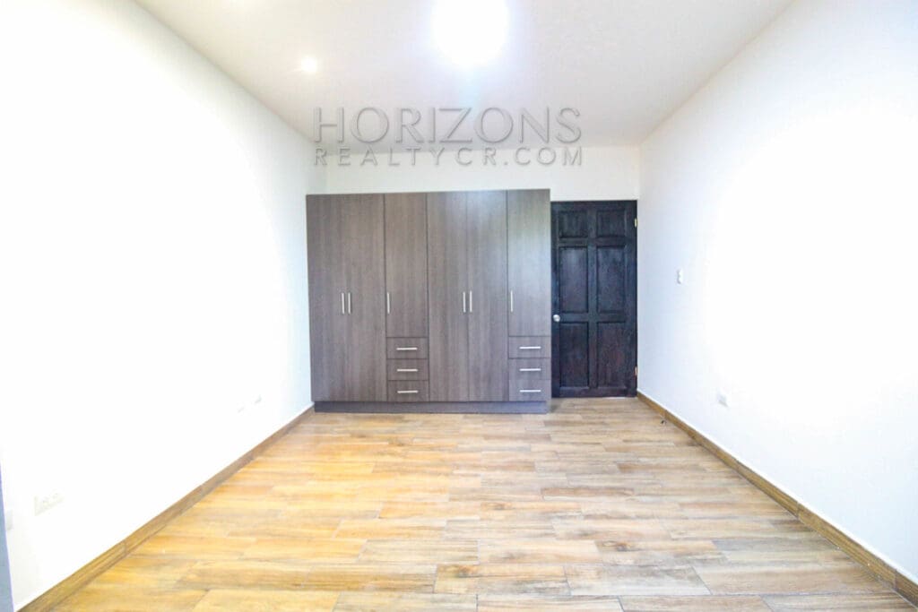 SE ALQUILA APARTAMENTO EN SAN RAFAEL DE MONTES DE OCA 2 HABITACIONES noj930