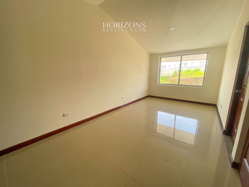 ¡SABANILLA! CASA EN CONDOMINIO AMPLIO PATIO nja1081