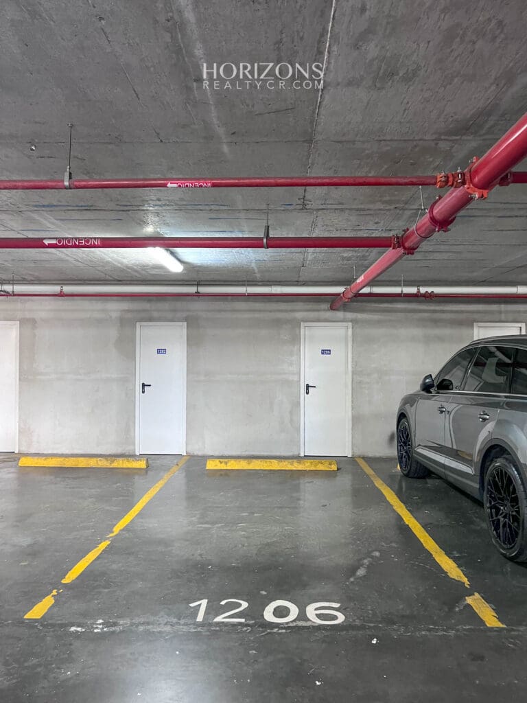 Apartamento Amueblado Piso 12 en Rohrmoser Exc Ubicación nja1087