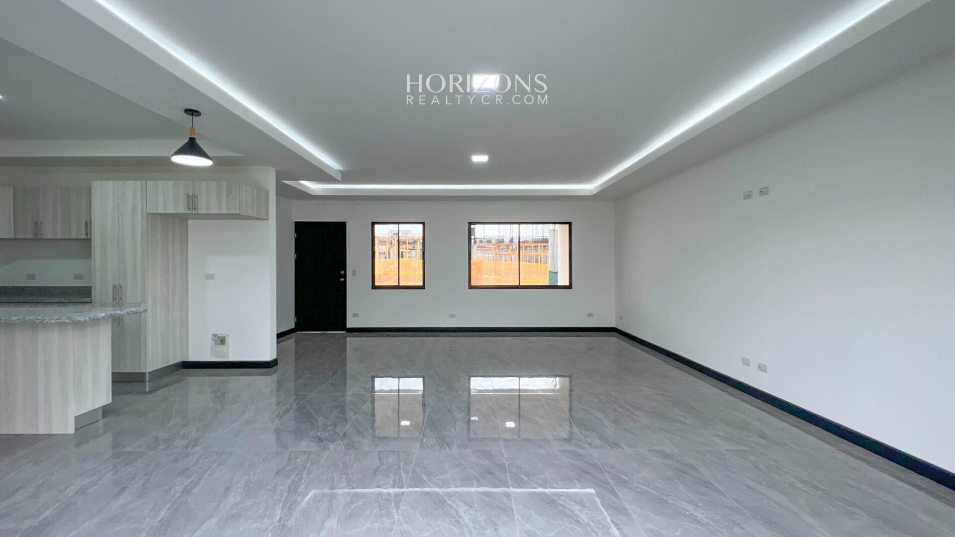 Venta Casa Nueva con Diseño Moderno y Excelentes Amenidades En Condominio Distrito San Juan NJA1091