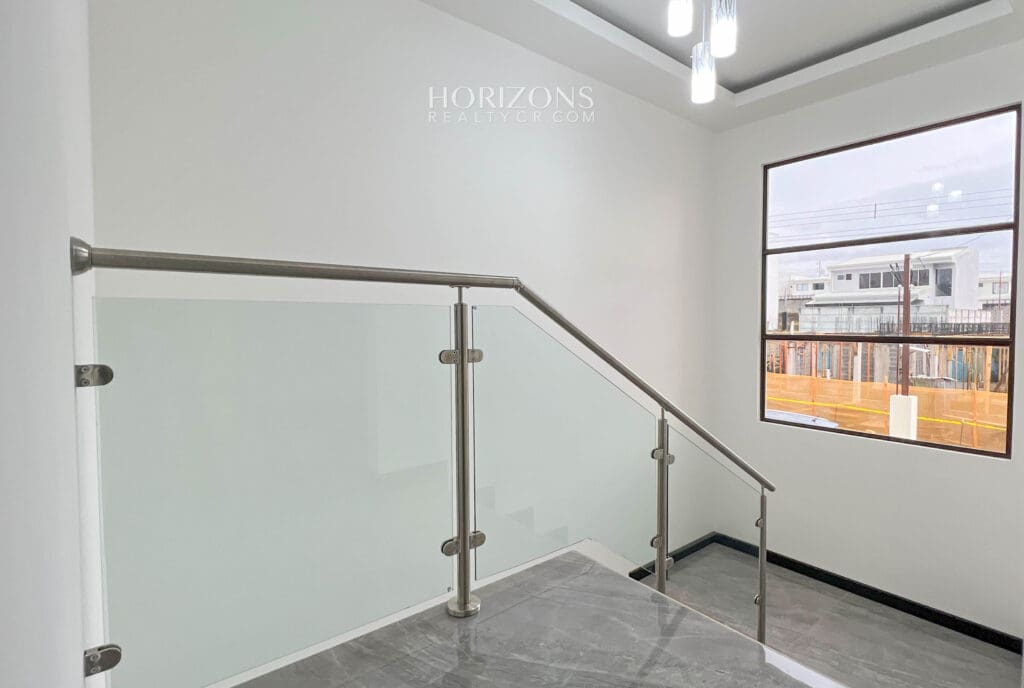 Venta Casa Nueva con Diseño Moderno y Excelentes Amenidades En Condominio Distrito San Juan NJA1091