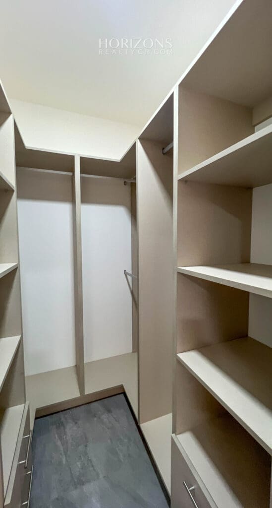 Venta Casa Nueva con Diseño Moderno y Excelentes Amenidades En Condominio Distrito San Juan NJA1091