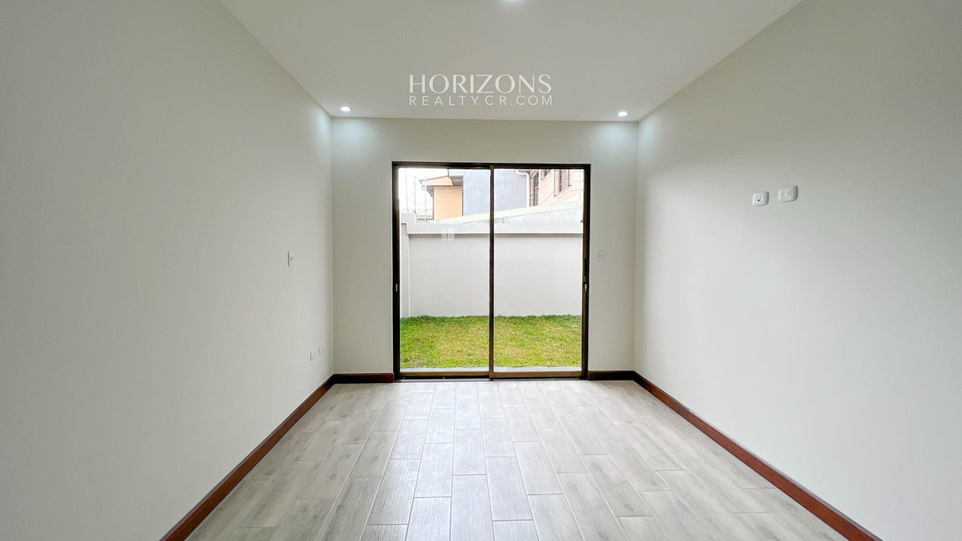 Casa de una Planta en Condominio Frezno Dulce Nombre de Cartago nja1098