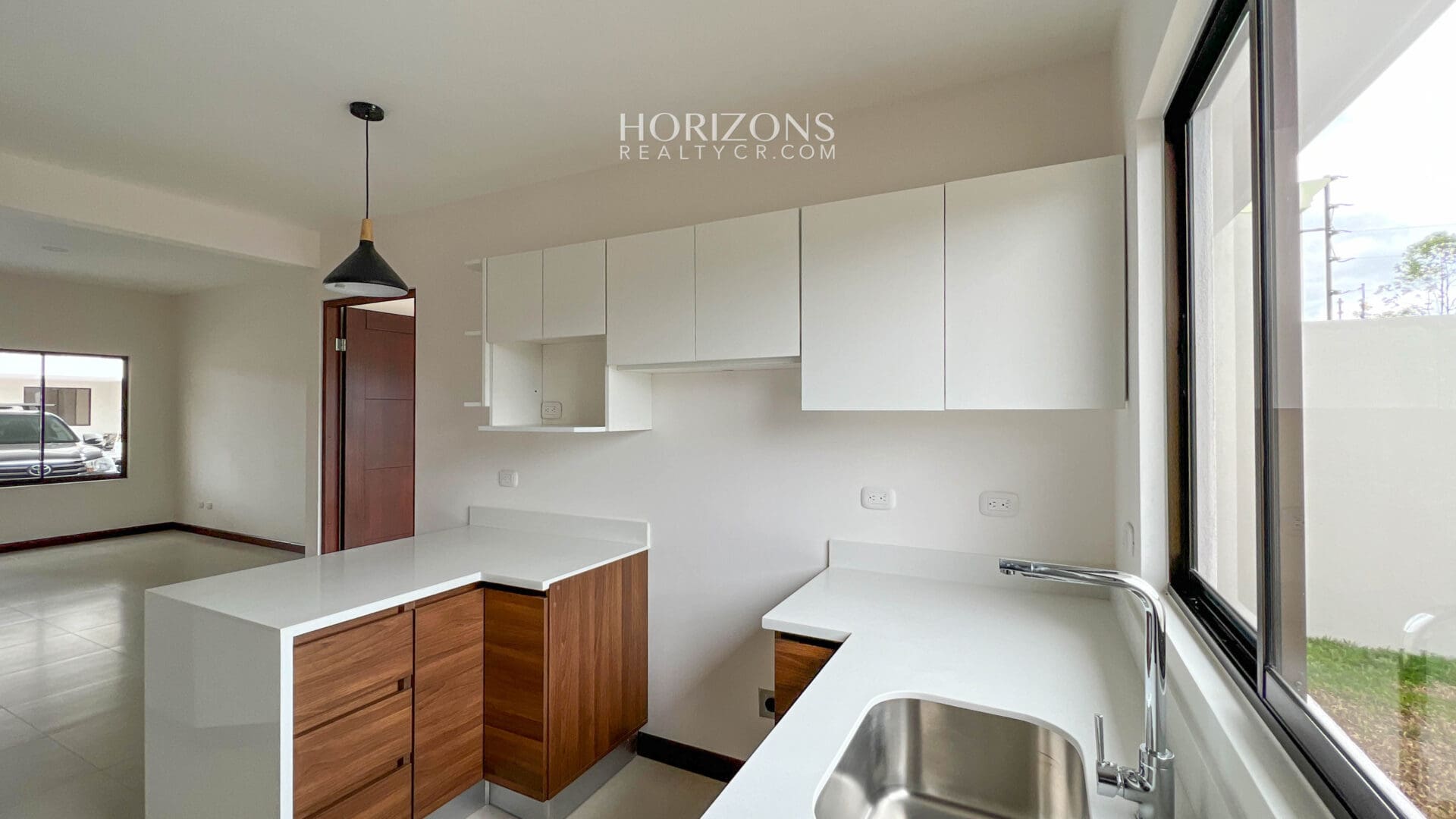 Casa Nueva de una Planta en Condominio / Cartago 3 Dormitorios nja1099