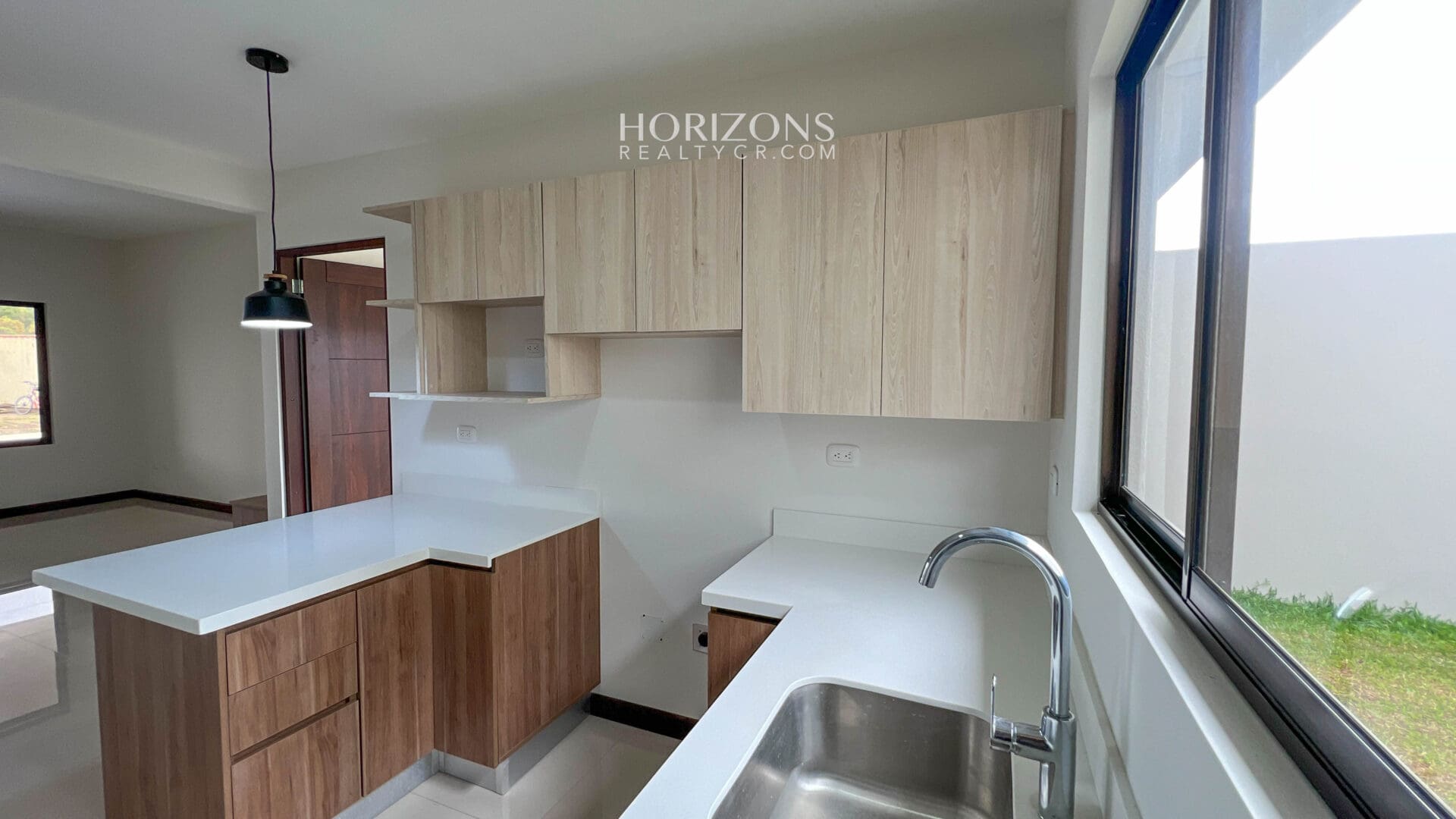 Casa de una Planta en Condominio Frezno Dulce Nombre de Cartago nja1098