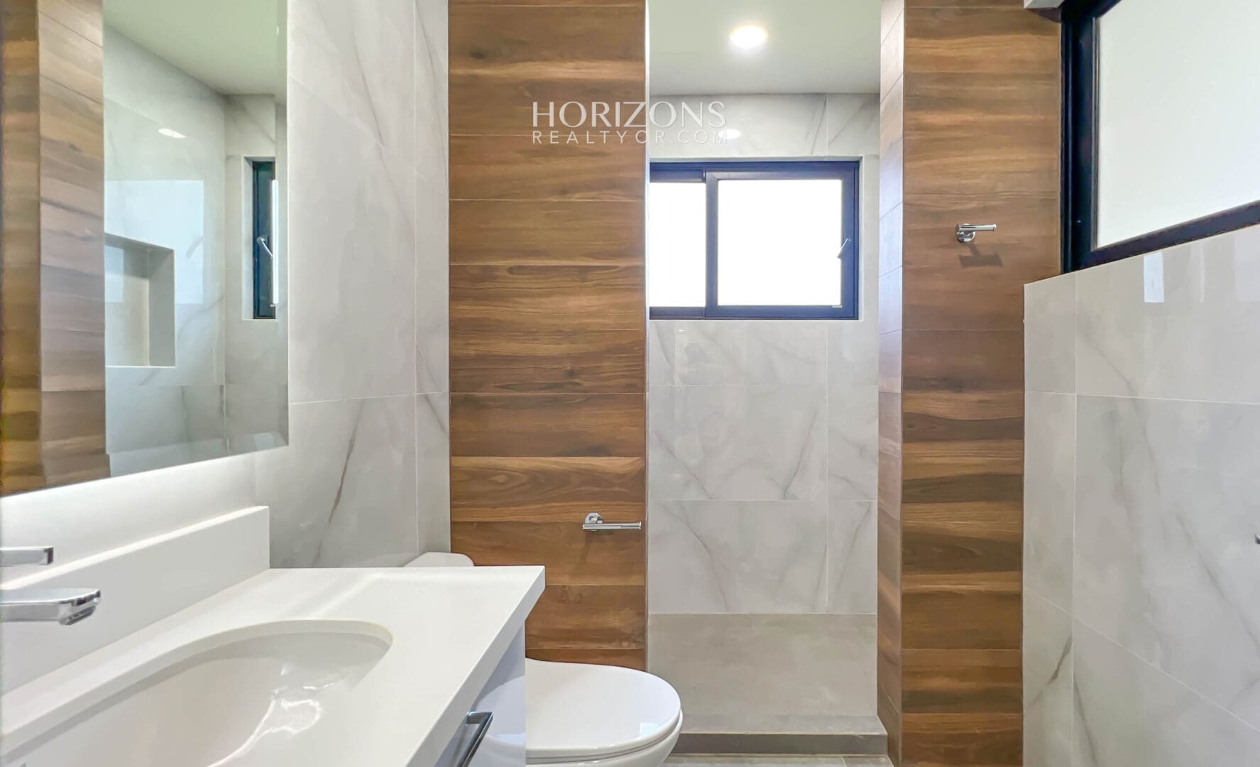 Casa en Venta en Condominio Espavel: ¡Naturaleza, seguridad y comodidad! 4 Dormitorios nja1113