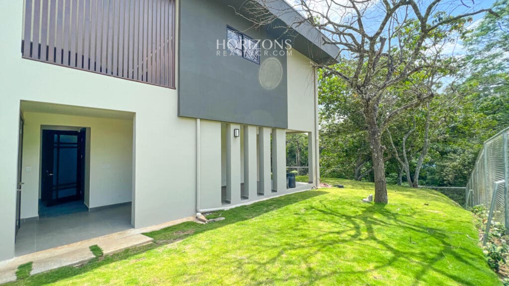 Casa en Venta en Condominio Espavel: ¡Naturaleza, seguridad y comodidad! 4 Dormitorios nja1113