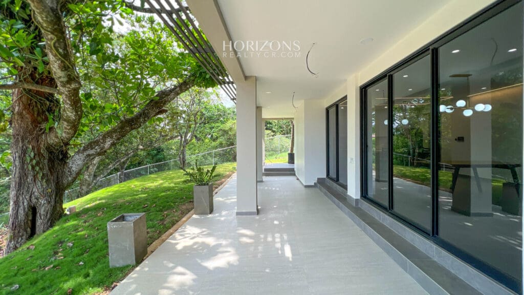 Casa en Venta en Condominio Espavel: ¡Naturaleza, seguridad y comodidad! 4 Dormitorios nja1113