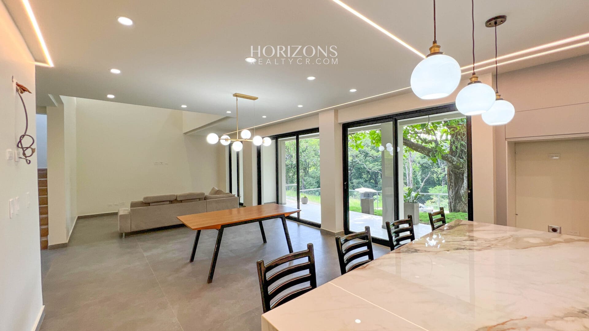 Casa en Venta en Condominio Espavel: ¡Naturaleza, seguridad y comodidad! 4 Dormitorios nja1113