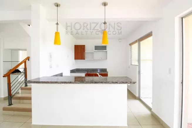 Se Vende Casa Con Patio En Tres Rios 3 Habitaciones En Condominio noj957