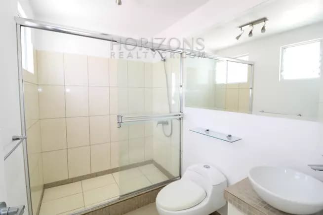 Se Vende Casa Con Patio En Tres Rios 3 Habitaciones En Condominio noj957