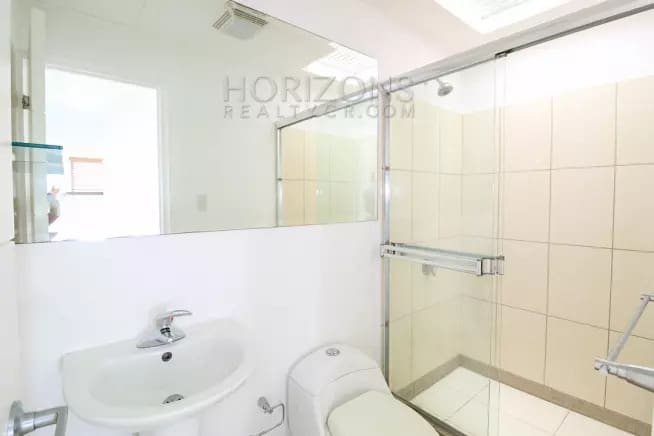 Se Vende Casa Con Patio En Tres Rios 3 Habitaciones En Condominio noj957