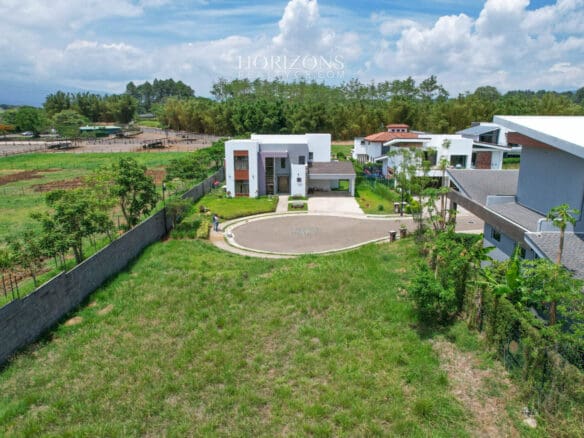 Lote En Exclusivo Condominio En La Guácima De Alajuela Nja1112