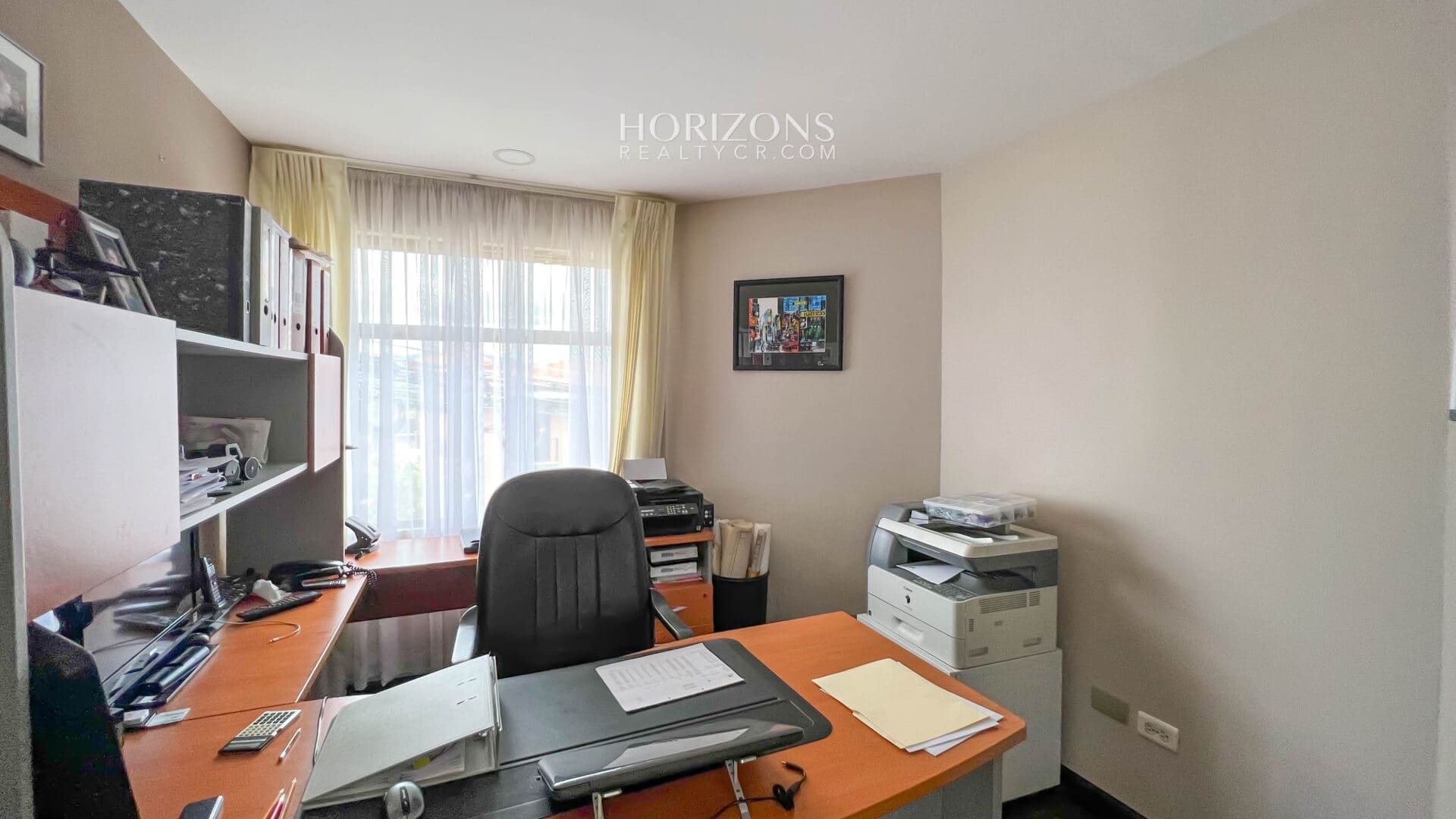 ¡En venta! Amplia Casa de 4 Dormitorios y Apartamento Independiente en Residencial 7 / Curridabat nja1116