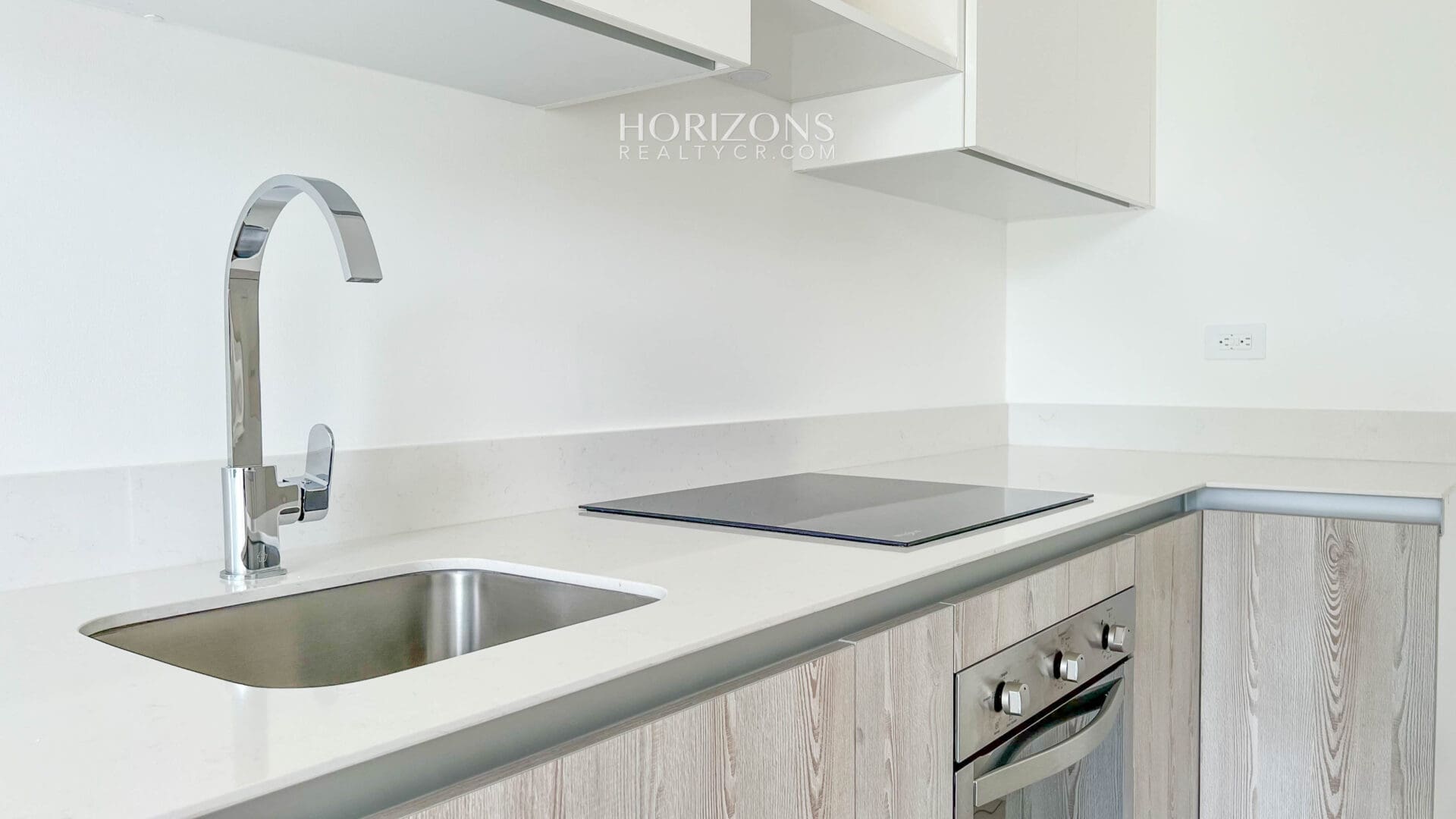 Se Alquila Apartamento Con Linea Blanca En Núcleo Sabana nja1119