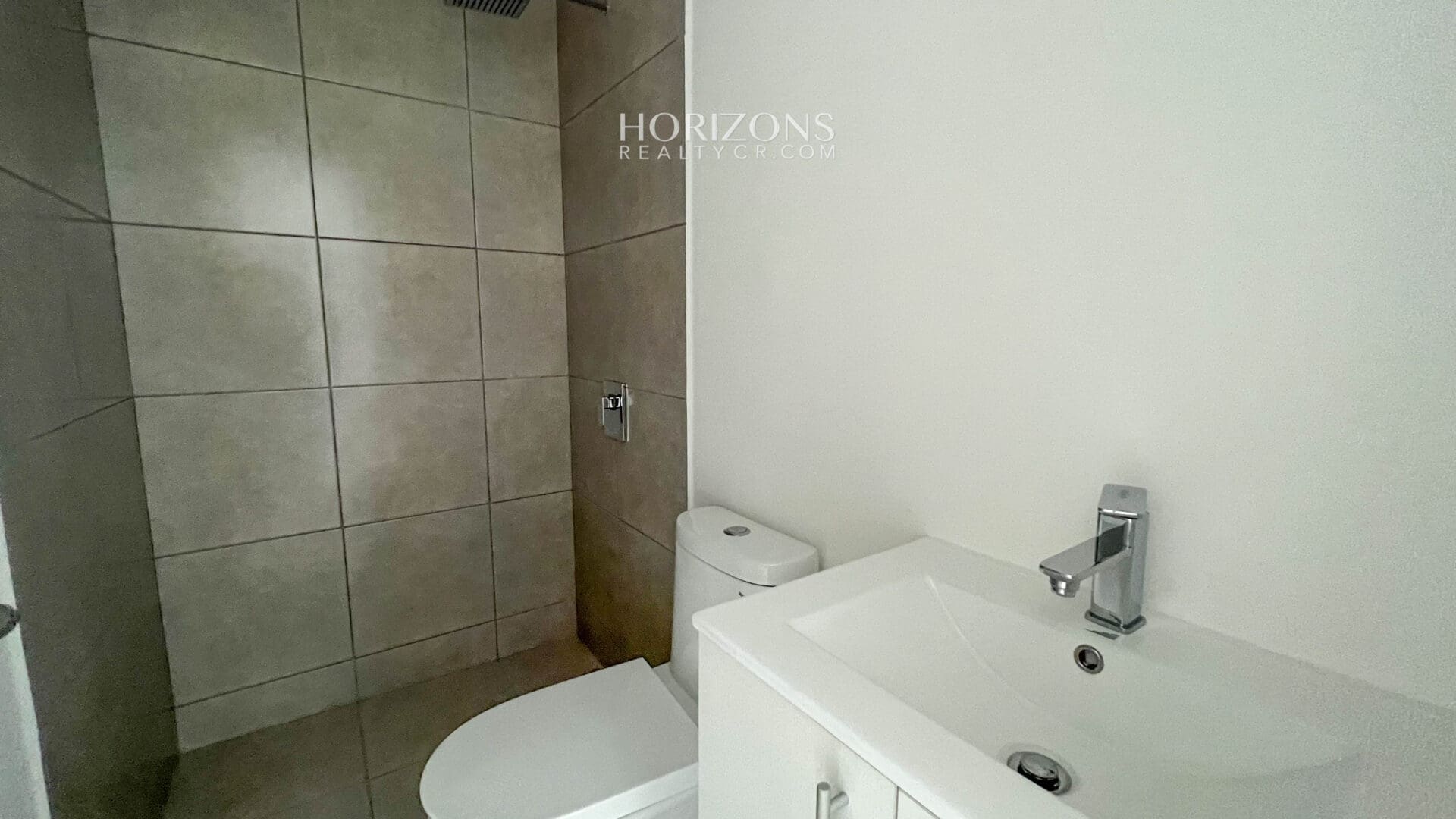 Se Alquila Apartamento Con Linea Blanca En Núcleo Sabana nja1119