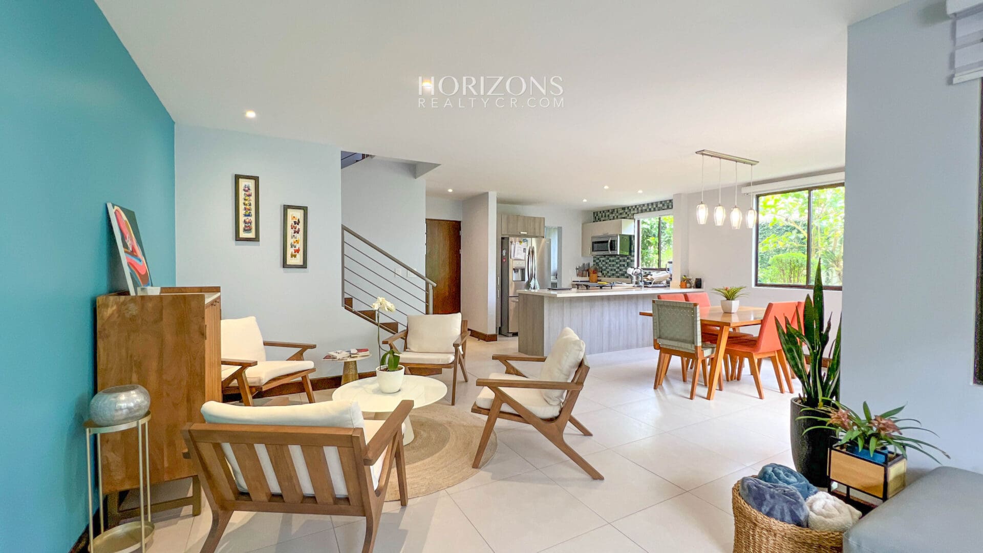 Venta de Casa en Condominio La Estefana en Sabanilla nja1124