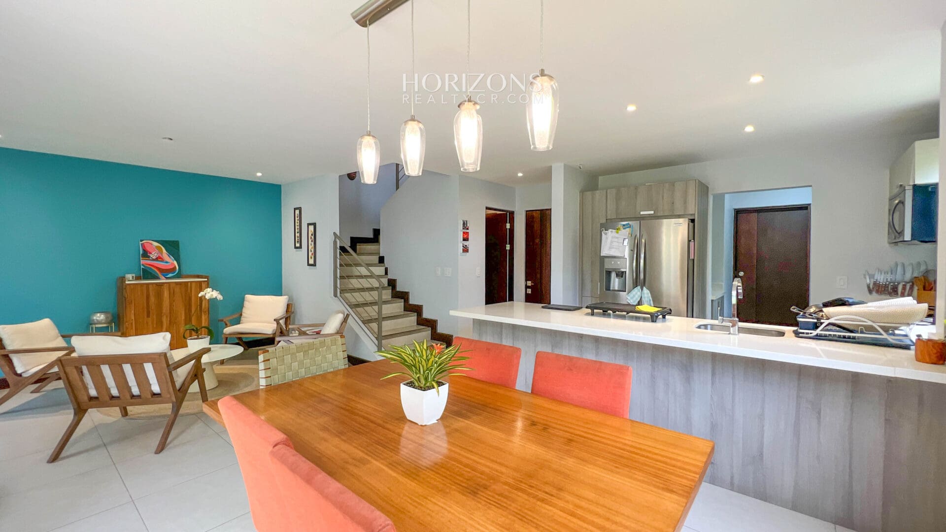 Venta de Casa en Condominio La Estefana en Sabanilla nja1124