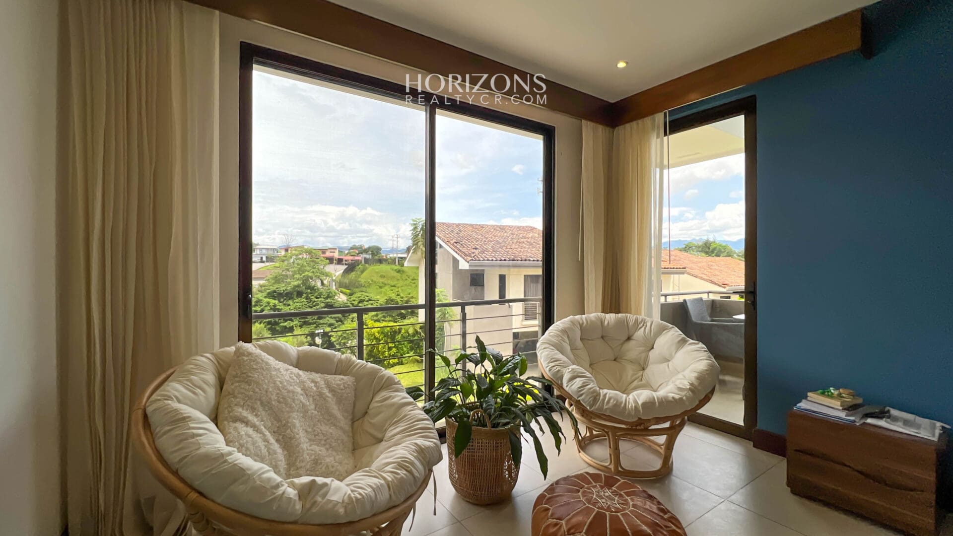 Venta de Casa en Condominio La Estefana en Sabanilla nja1124