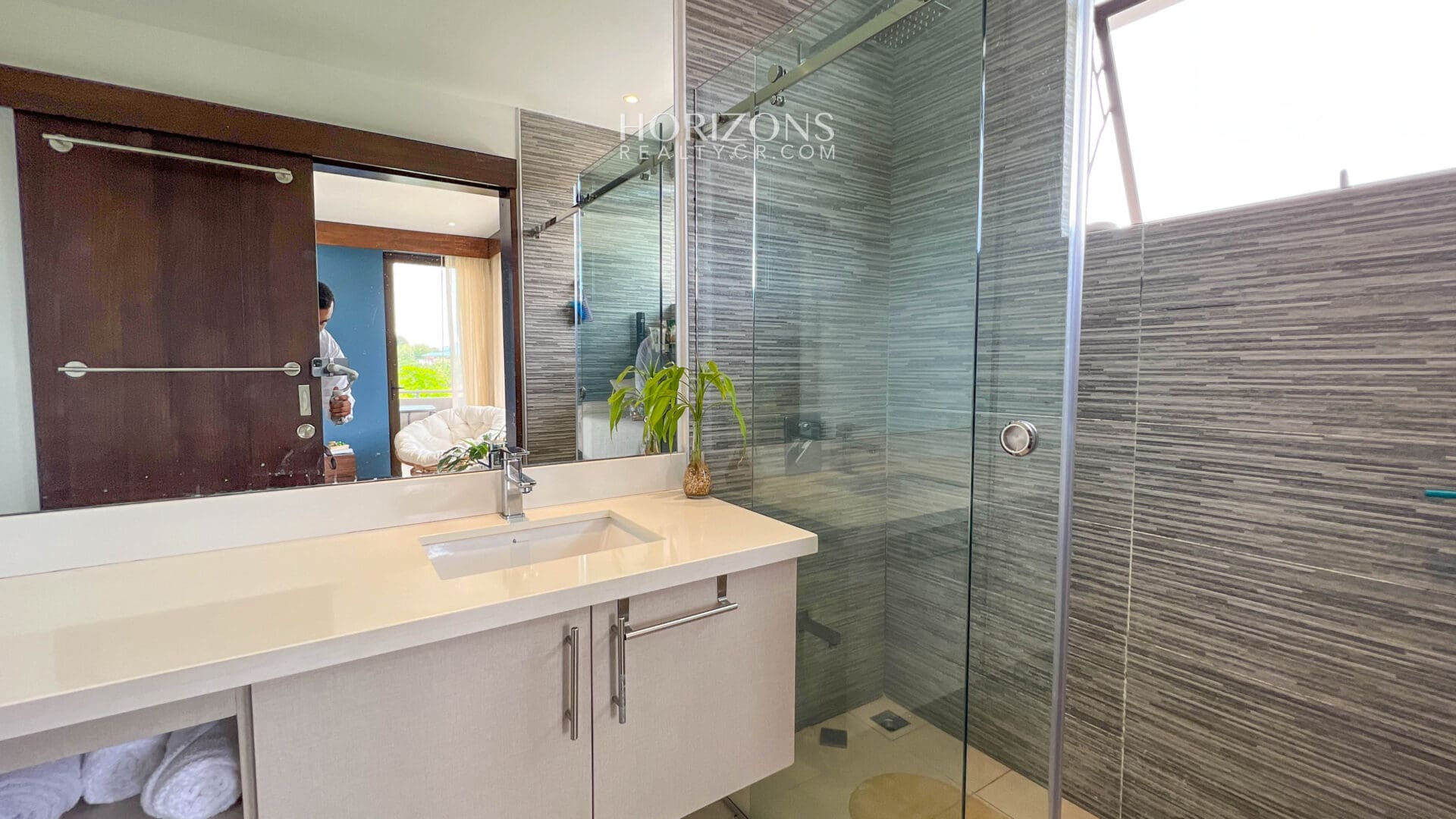 Venta de Casa en Condominio La Estefana en Sabanilla nja1124