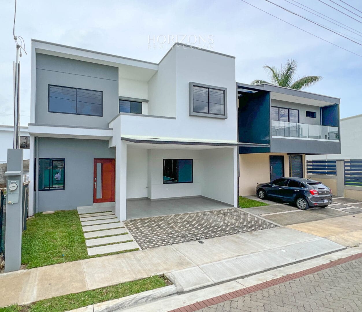 ¡Estrene Casa! 4 dormitorios uno en Planta Baja Condominio Distrito San Juan nja1125