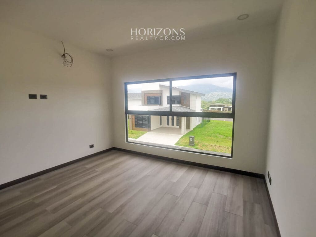 Casa Nueva en Condominio Villa del Sol, San Rafael, Alajuela 3 Habitaciones njr65