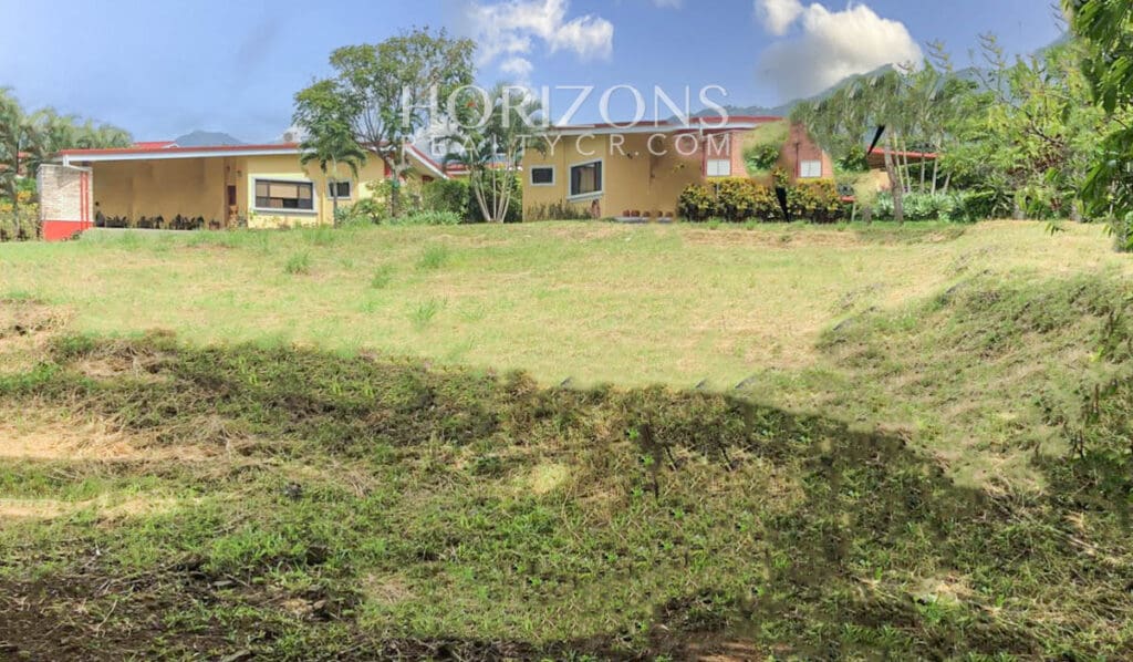 Venta De Lote  625M2 Con Amenidades En Condominio Santa Ana Njv255
