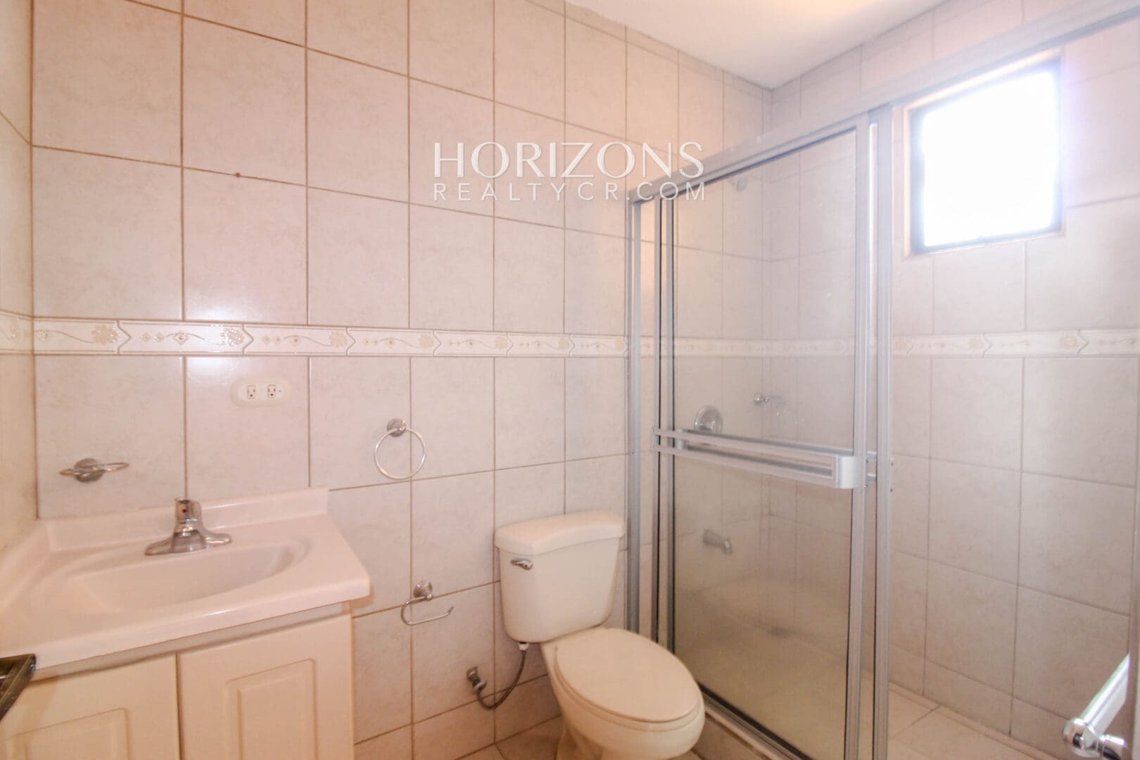 Se Vende Casa En Sabanilla 4 Habitaciones + Terraza noj967