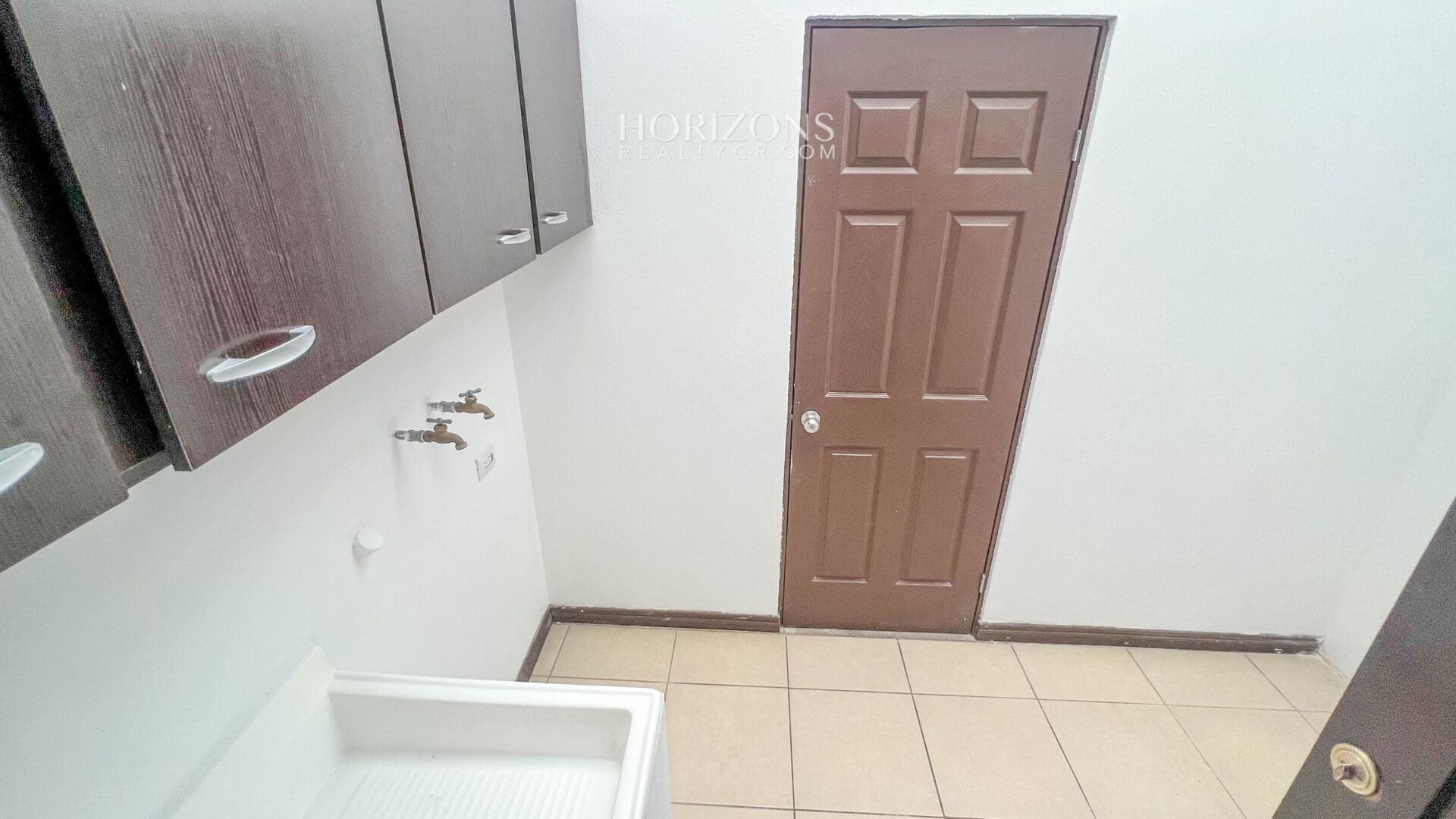 ¡En Venta! Casa en Condominio Sacramento 3 Habitaciones y Cuarto de Servicio nja1120