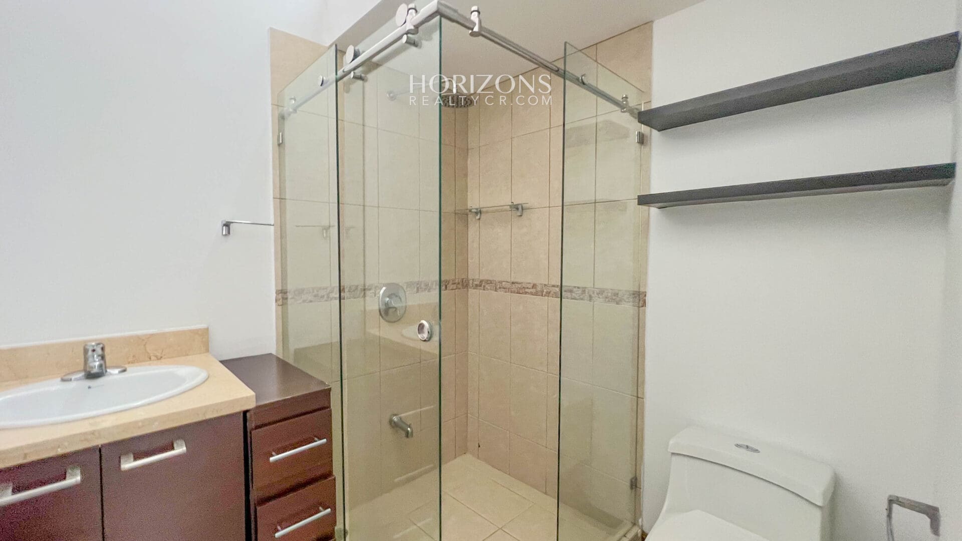 ¡En Venta! Casa en Condominio Sacramento 3 Habitaciones y Cuarto de Servicio nja1120