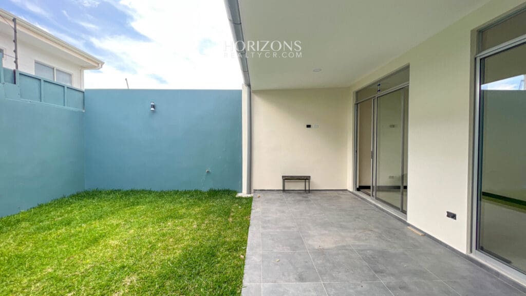 Estrene Casa Nueva Con Acabados de Lujo en Condominio Distrito San Juan nja1137